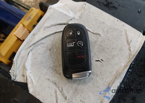 2014 Jeep Cherokee Trailhawk from USA, damaged, VIN 1C4PJMBS3EW233862